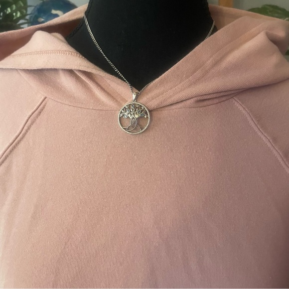 DIVIDED Blush Pink Crop Hoodie - Picture 5 of 9